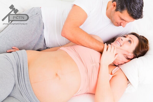 Thận trọng quan hệ tình dục khi mang thai