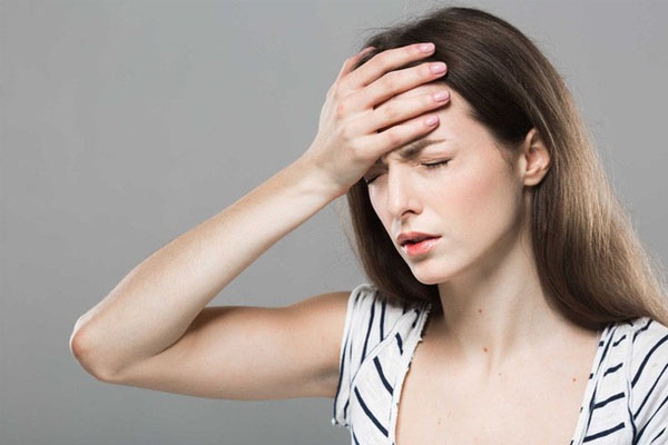 Bệnh nhân đau đầu, chóng mặt có thể gặp trong quá trình sử dụng Obibebe