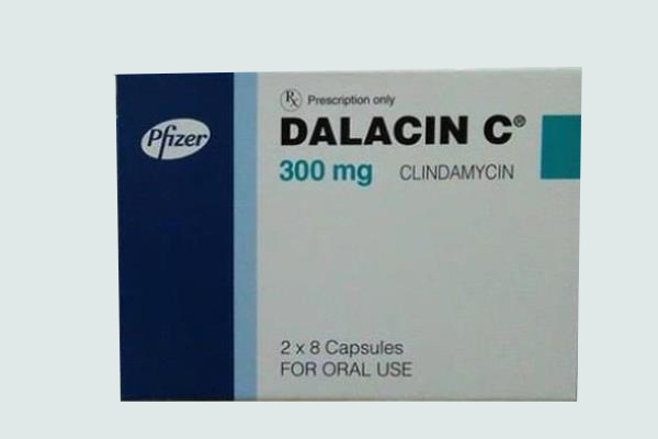 Hộp thuốc Dalacin C 300mg