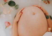 Dùng nước hoa khi mang thai có an toàn không ?